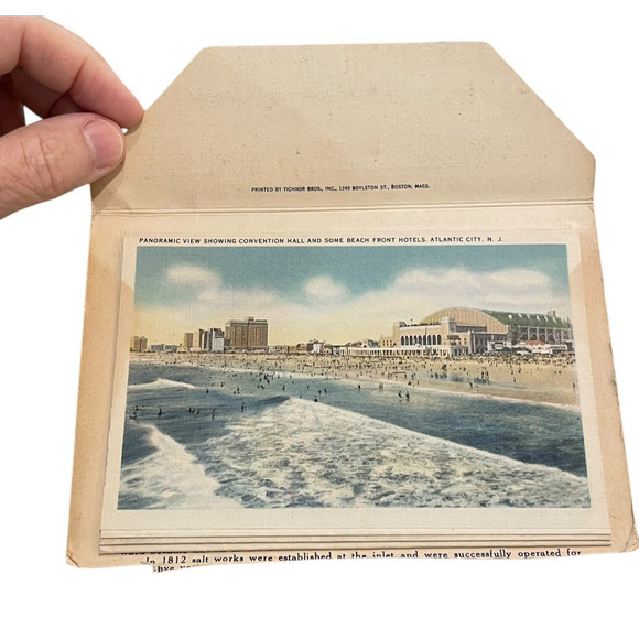 Vtg Souvenir Folder Atlantic City Photos 18 Two Sided Color Scenes 1940's Art - Picture 3 of 13